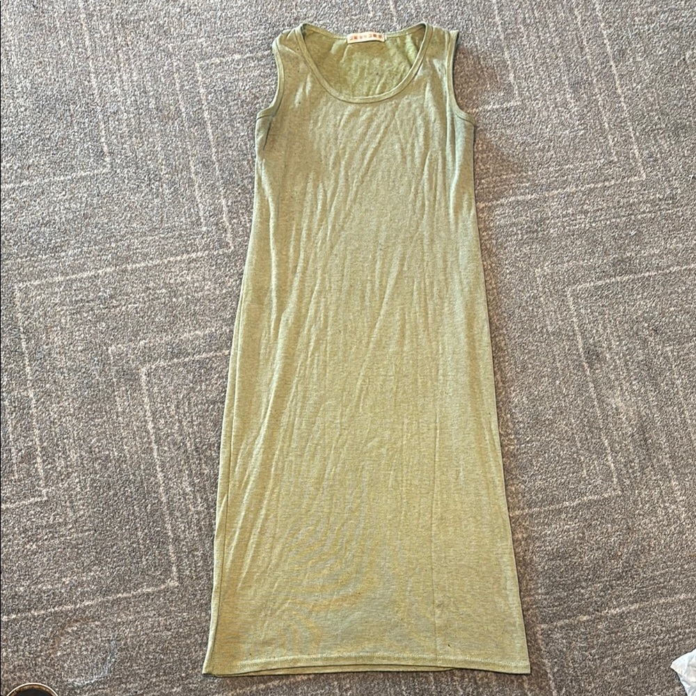 Sleeveless Green Dress